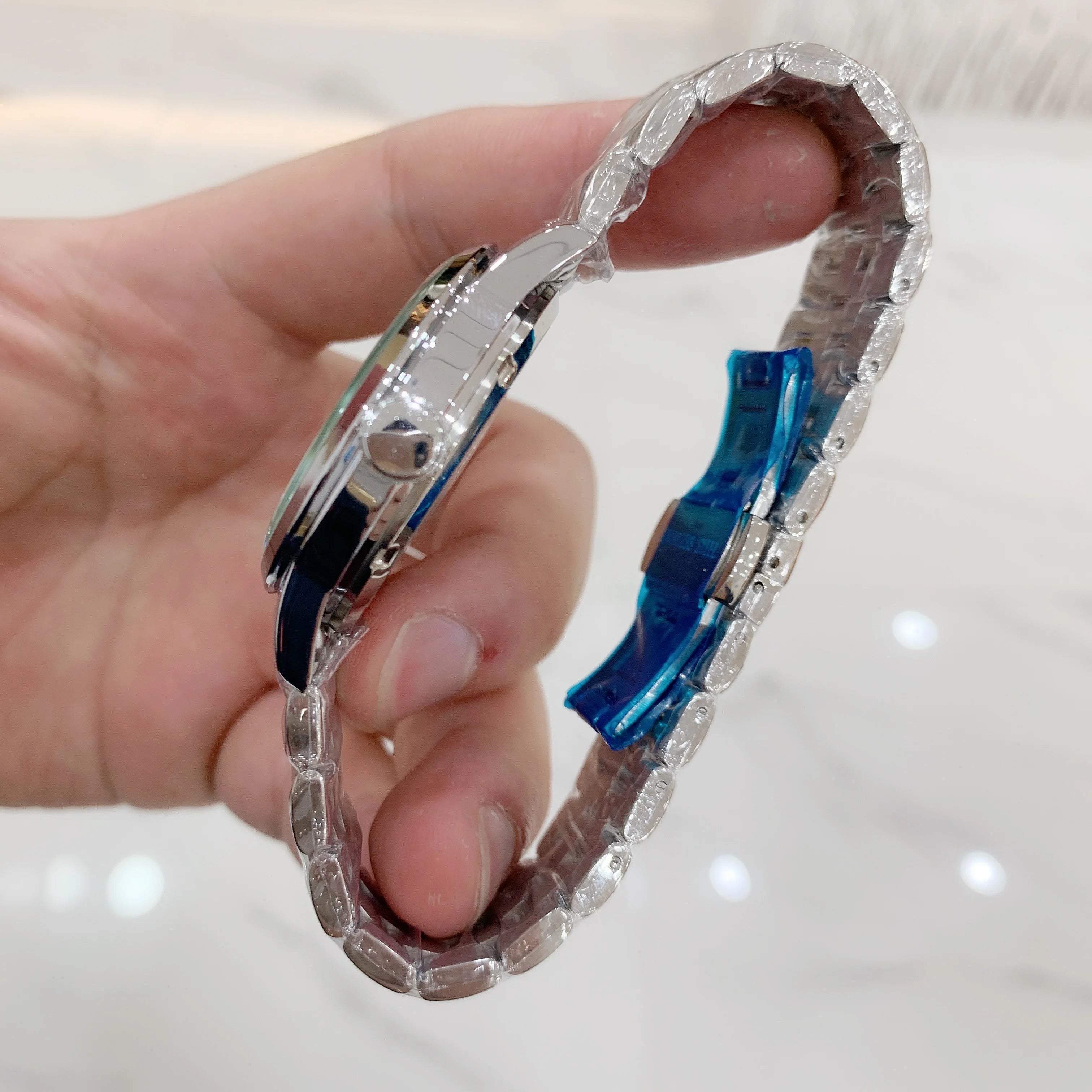 Elynico Pure Steel Elite Watch — Luxury Design, Precision Performance