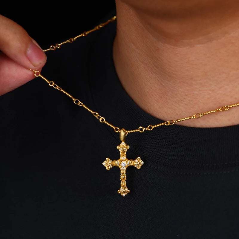 Elynico S925 Iced Out Cross Pendant – Unisex Gold & Silver Edition